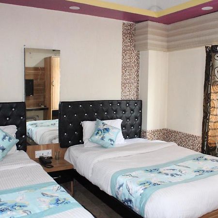דיברוגר Hotel Square Park מראה חיצוני תמונה
