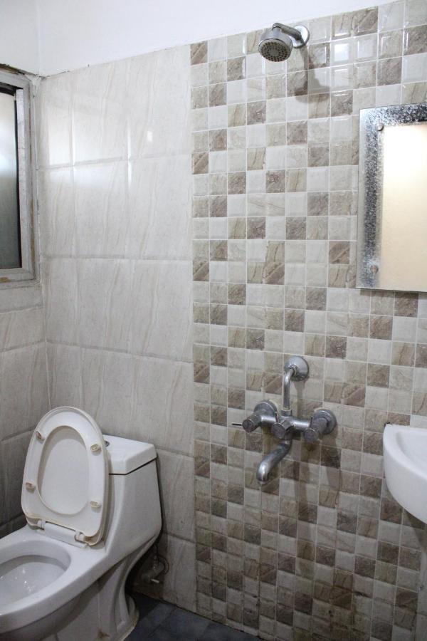 דיברוגר Hotel Square Park מראה חיצוני תמונה
