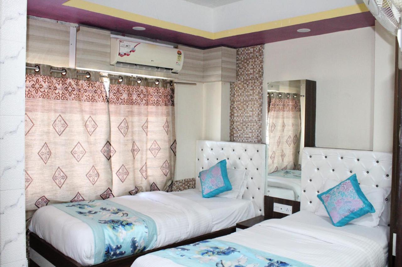 דיברוגר Hotel Square Park מראה חיצוני תמונה